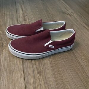 Women’s Maroon Slip On Vans